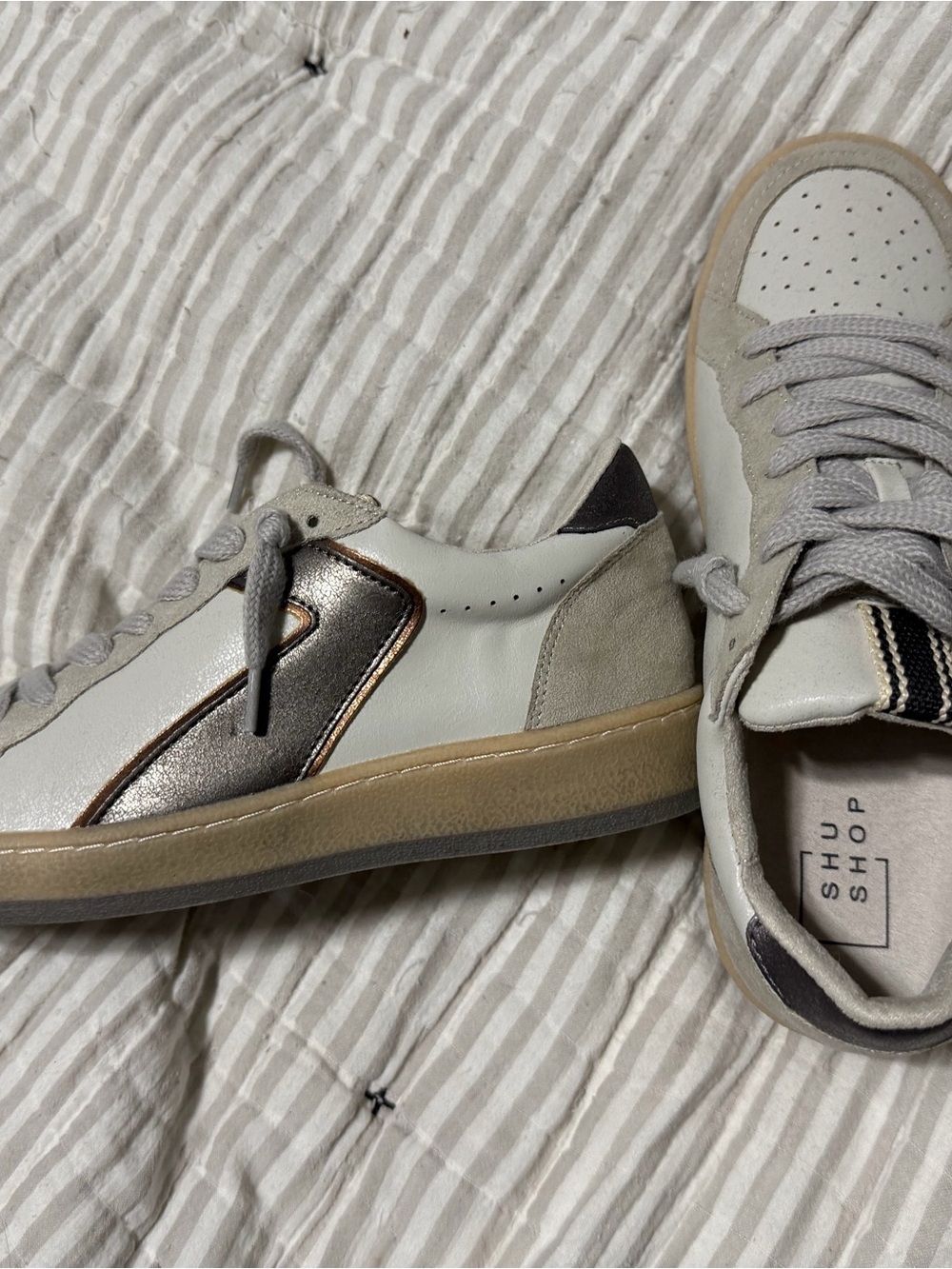 ShuShop Sneakers